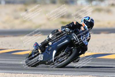 media/Feb-03-2024-SoCal Trackdays (Sat) [[767c60a41c]]/3-Turn 4 (1020am)/